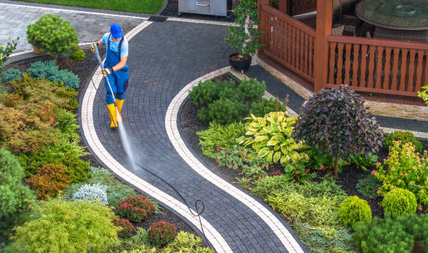 Why Choose Our Certified Pressure Washing Experts for Your Project Needs in Somerset, KY?